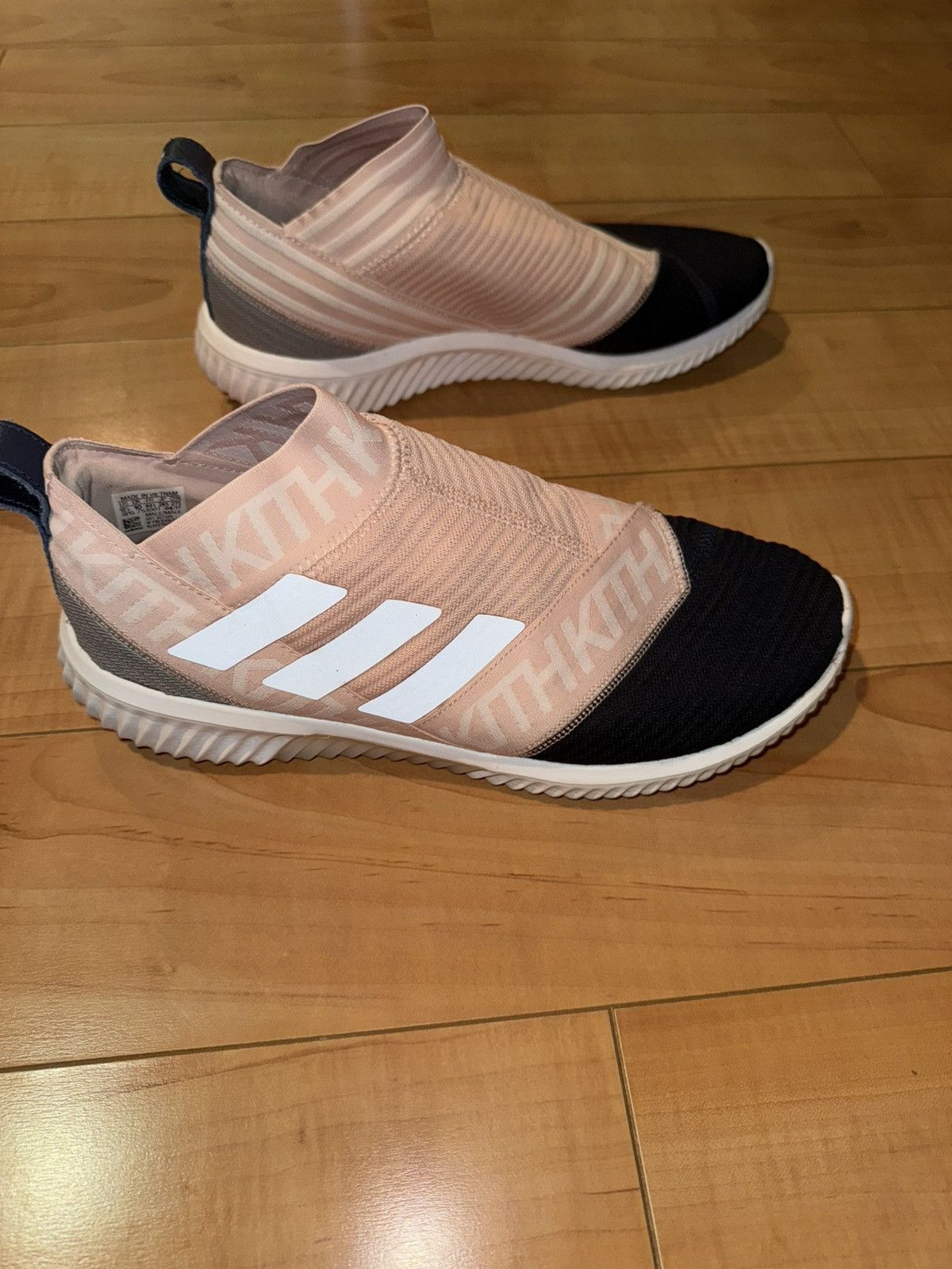 Adidas × Kith Adidas Kith Nemeziz pink Size US 10.5 / EU 43-44 - 2 Thumbnail