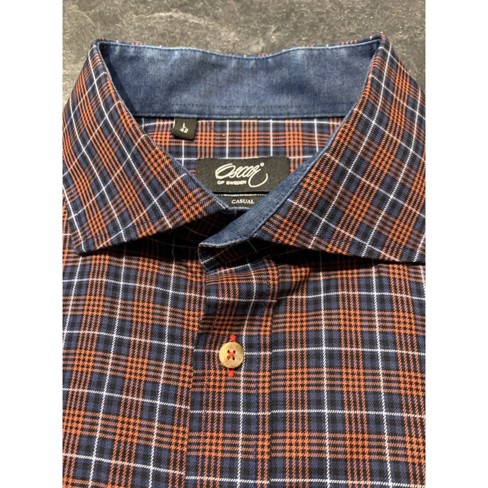 Vintage Oscar of Sweden Mens Dress Shirt Large Blue Red Plaid Casual Woven Cotton Button Collar Formal Wedding Size US L / EU 52-54 / 3 - 6 Thumbnail