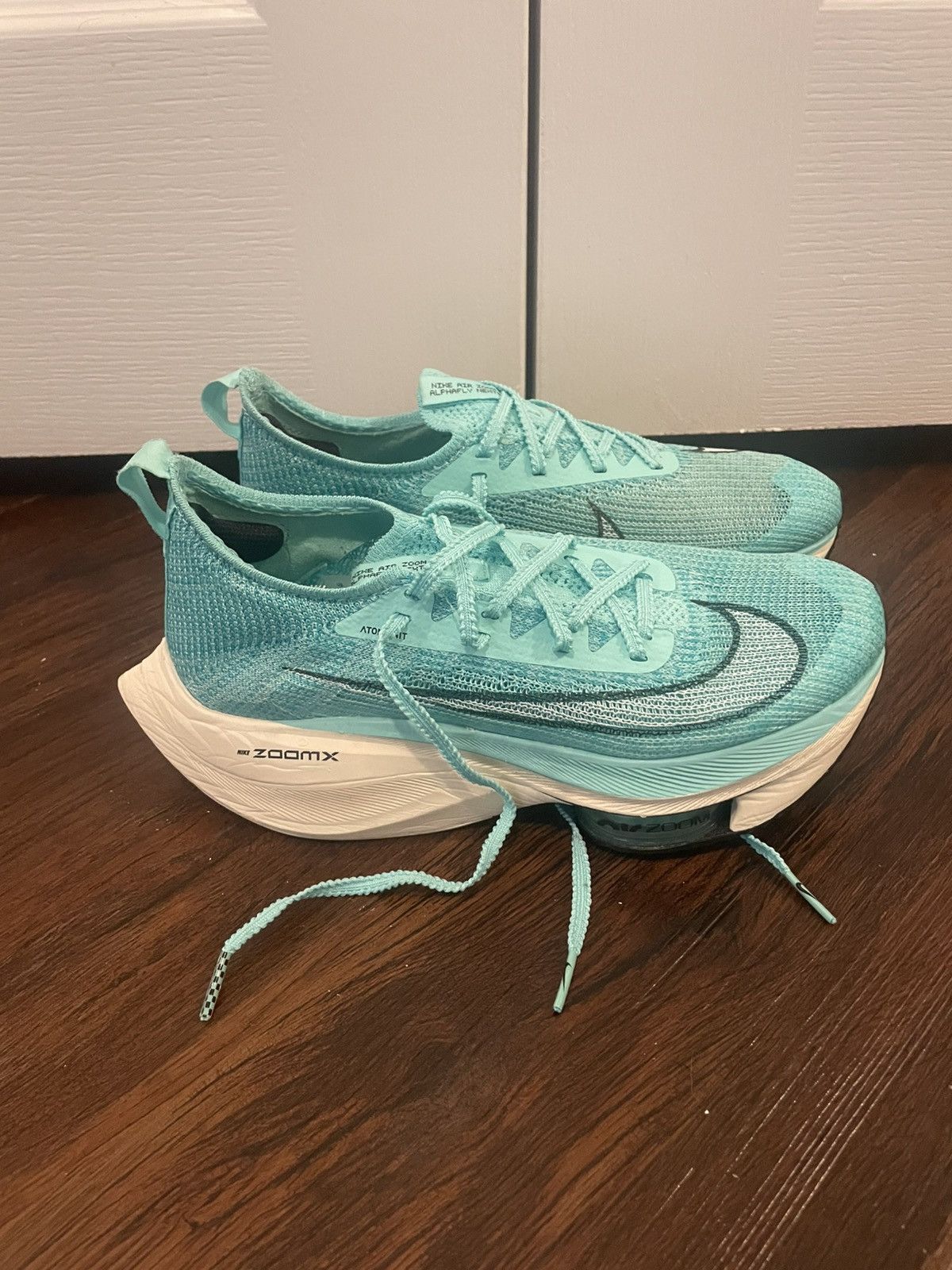 NIKE AIR ZOOM APLHAFLY NEXT% 2