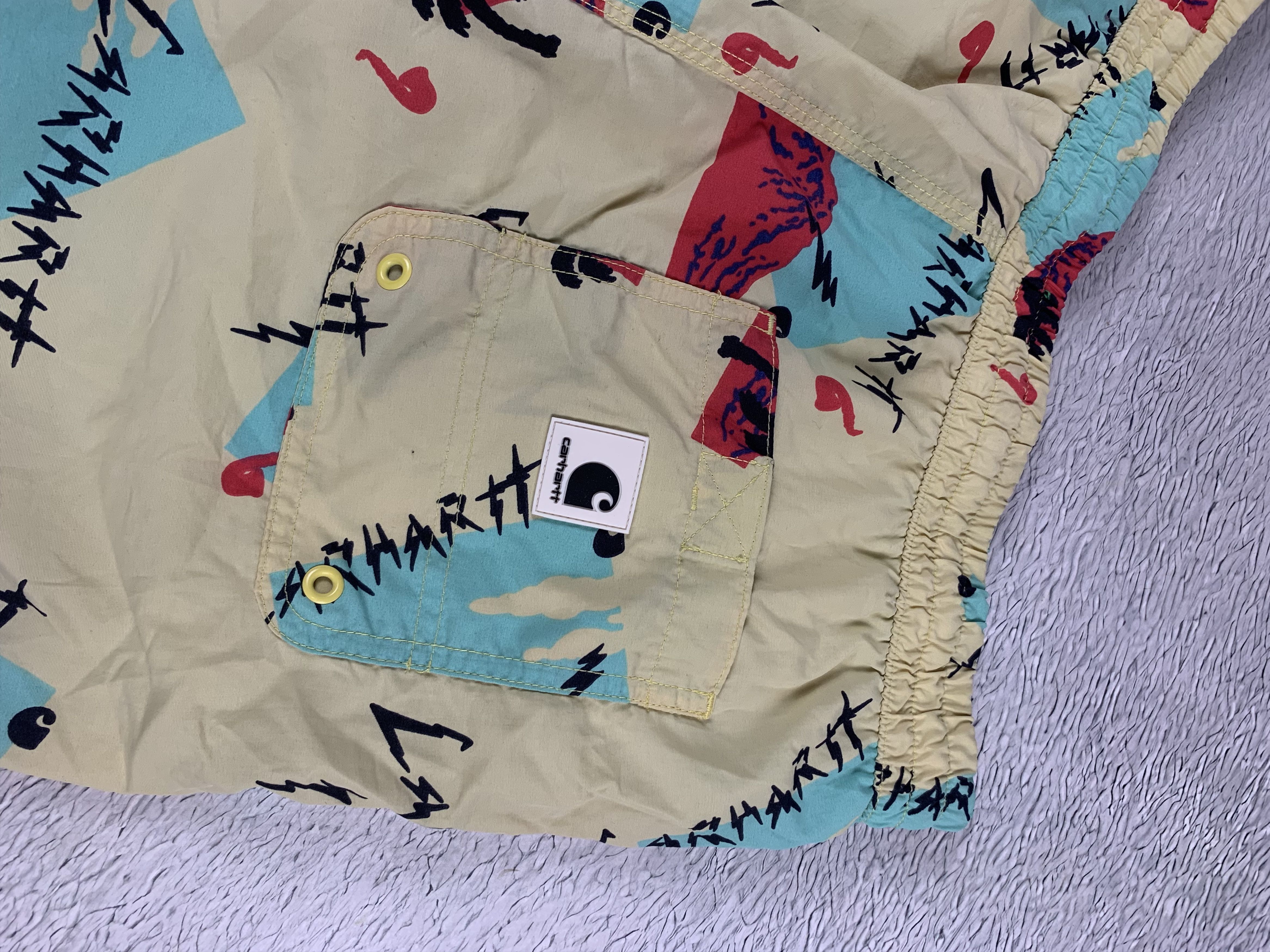 Carhartt × Japanese Brand × Vintage Vintage Carhartt Nylon shorts Monogram big logo Y2K Size US 34 / EU 50 - 2 Thumbnail