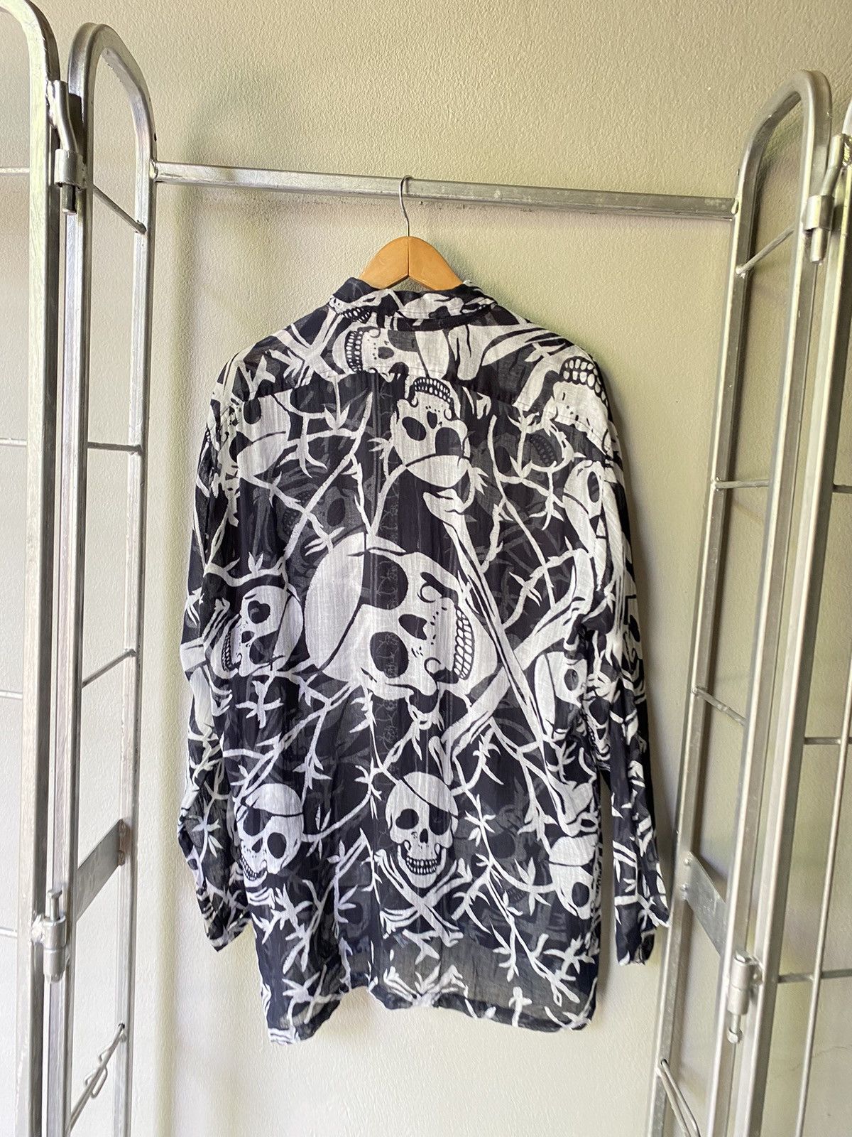 Designer × Japanese Brand Out Back skull pirate printed shirt Size US XL / EU 56 / 4 - 6 Thumbnail