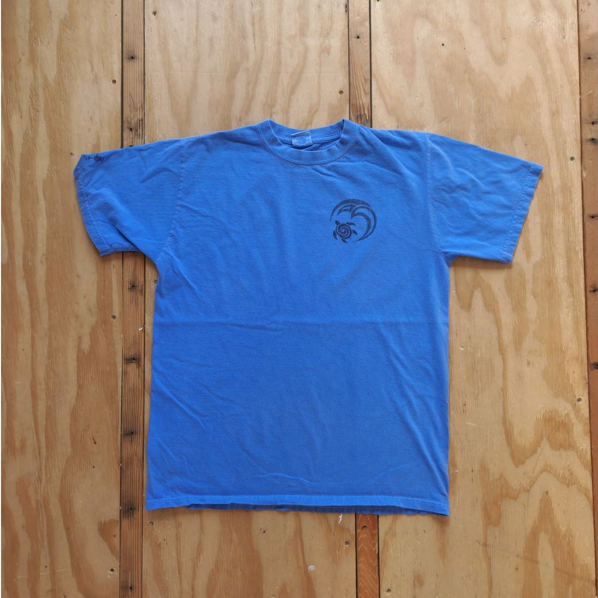 Crazy Shirts Vintage Crazy Shirts Blue Hawaiian Dyed Hawaii Medium Turtle Size US M / EU 48-50 / 2 - 1 Preview