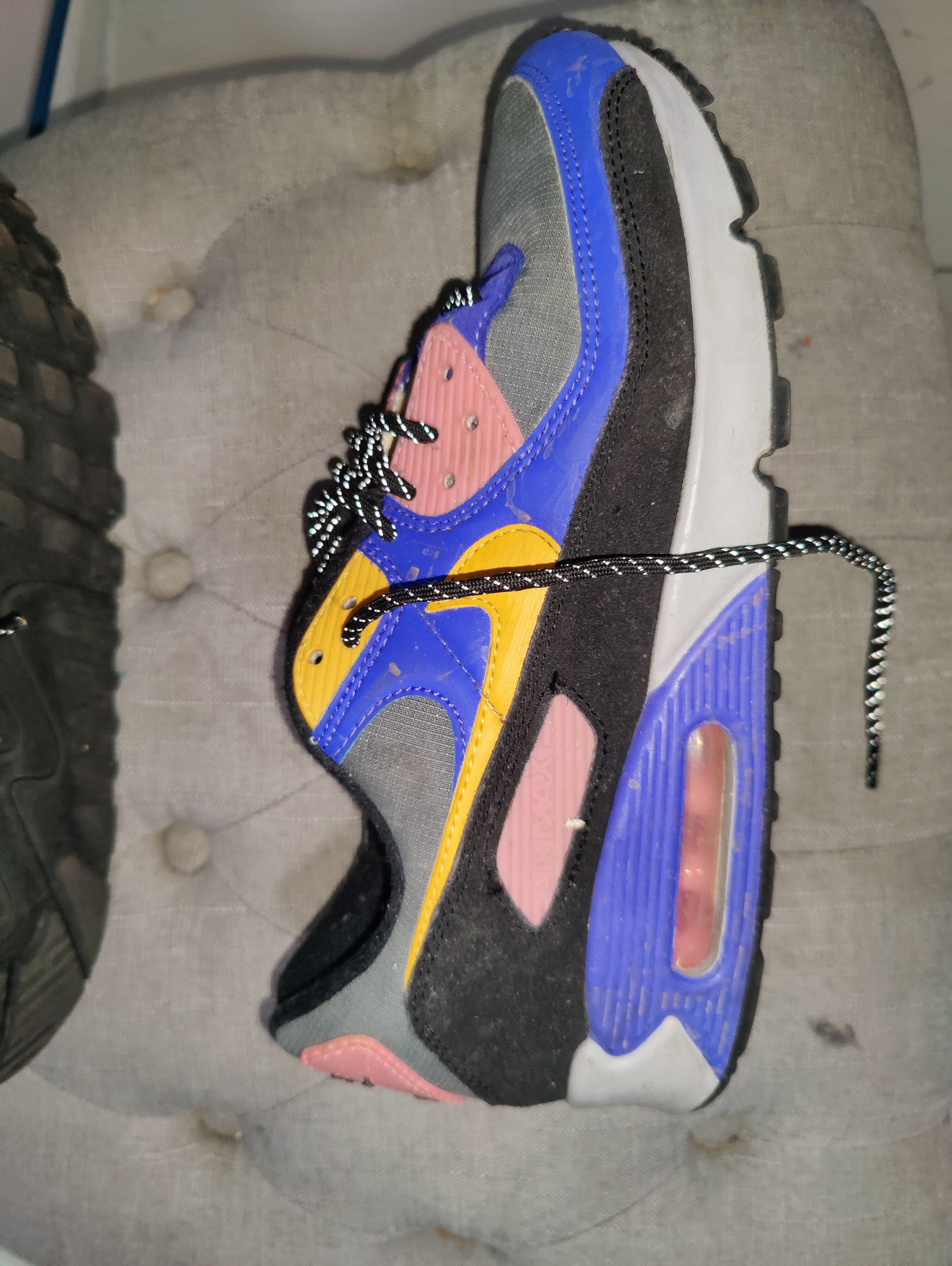 Nike Nike Air Max 90 Hike Mens Size US 9.5 / EU 42-43 - 7 Thumbnail