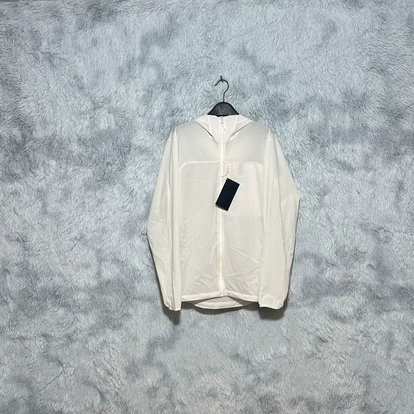 Arc'teryx arcteryx squamish hoody windbreaker skin top Size US M / EU 48-50 / 2 - 1 Thumbnail