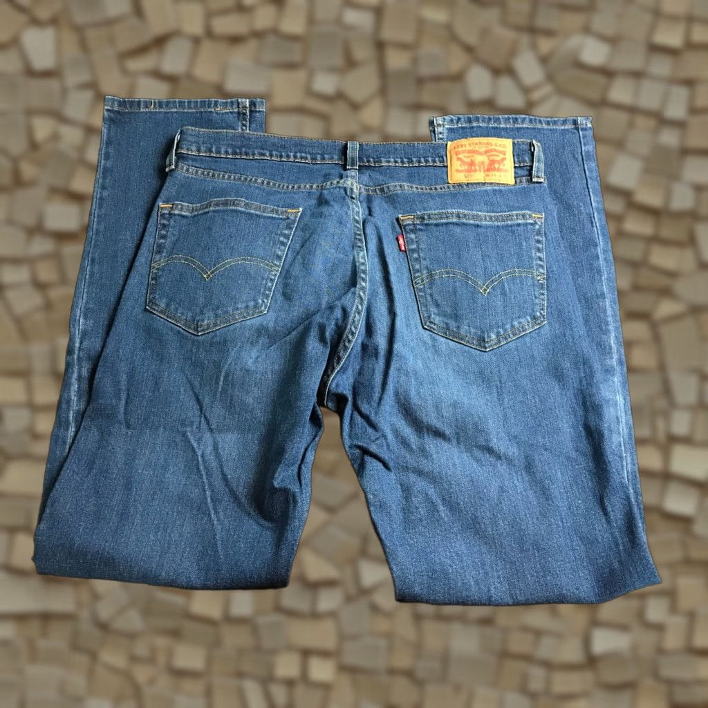 Levi's Levi's 505 Jeans Men's Size 34x32 Blue Denim Straight Leg Pockets Size US 34 / EU 50 - 1 Thumbnail