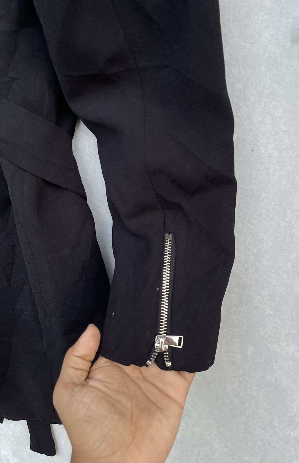 H&M H&M WOMEN'S ASYMMETRICAL ZIPPER COAT/JACKET Size S / US 4 / IT 40 - 8 Thumbnail