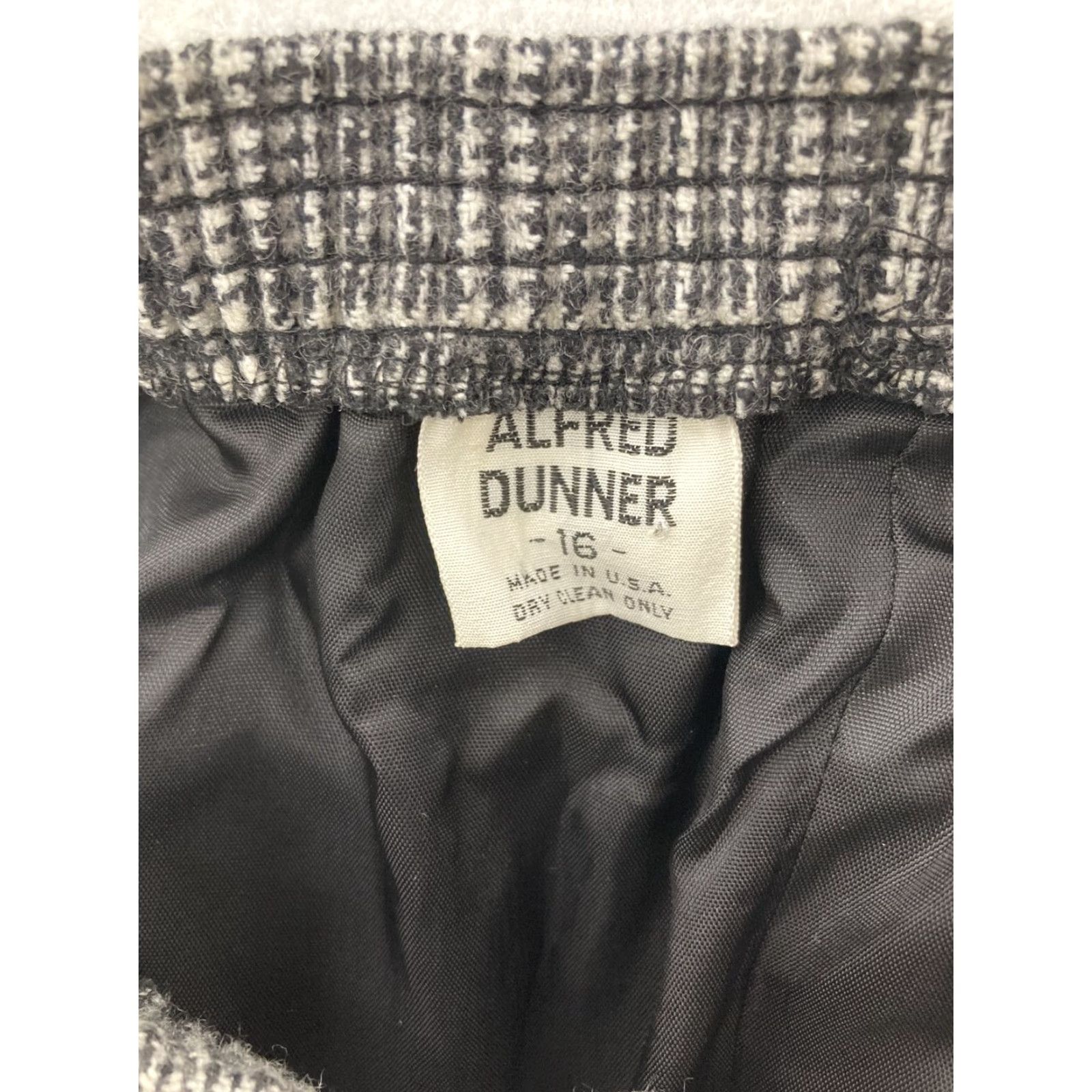 Vintage VINTAGE Alfred Dunner Skirt Womens 16 Plus Long Plaid Gray Acetate Lined Pockets Size 38" / US 16 / IT 52 - 5 Thumbnail