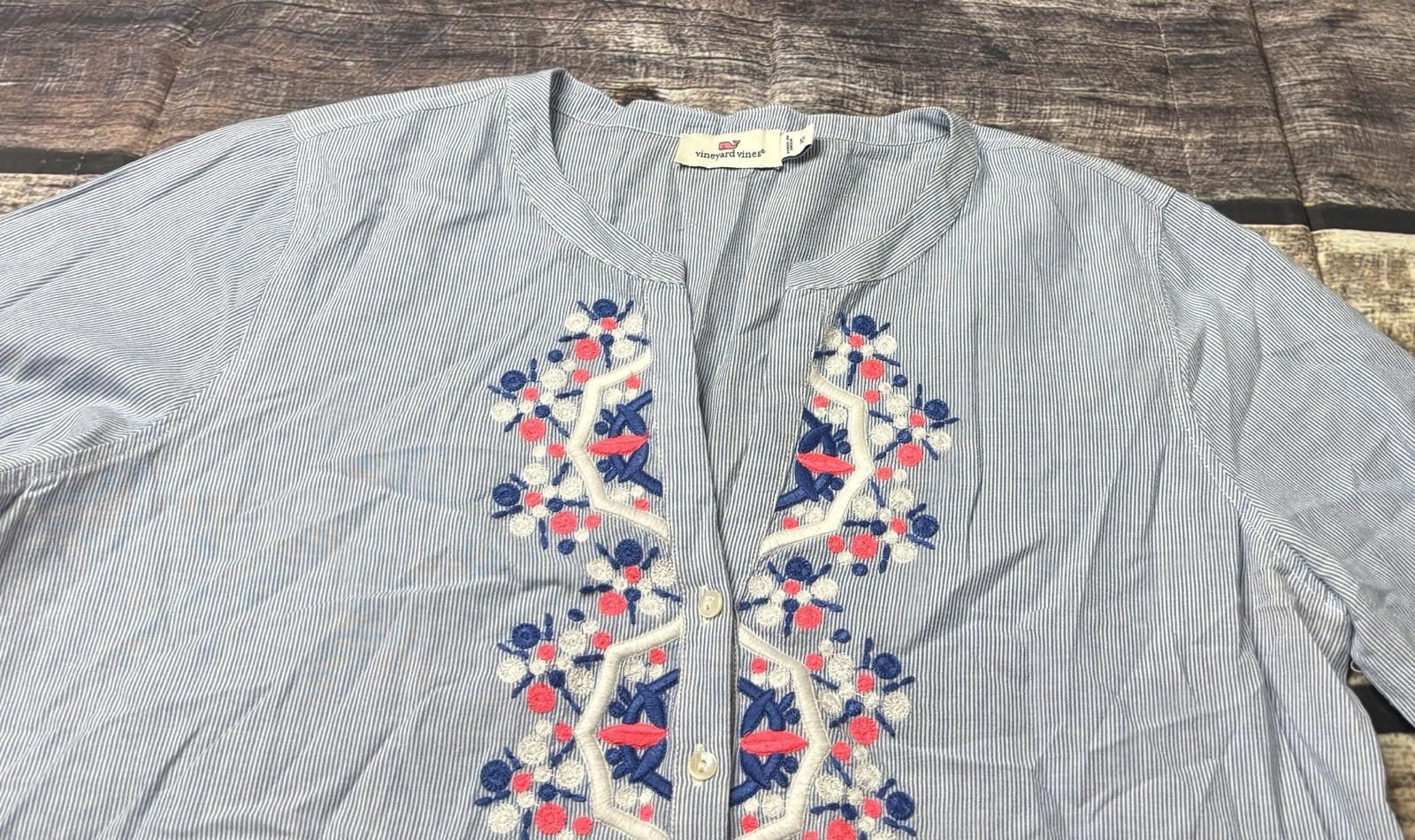 Vineyard Vines Vineyard Vines Top Women's 10 Embroidered Tunic Striped Size L / US 10 / IT 46 - 4 Thumbnail