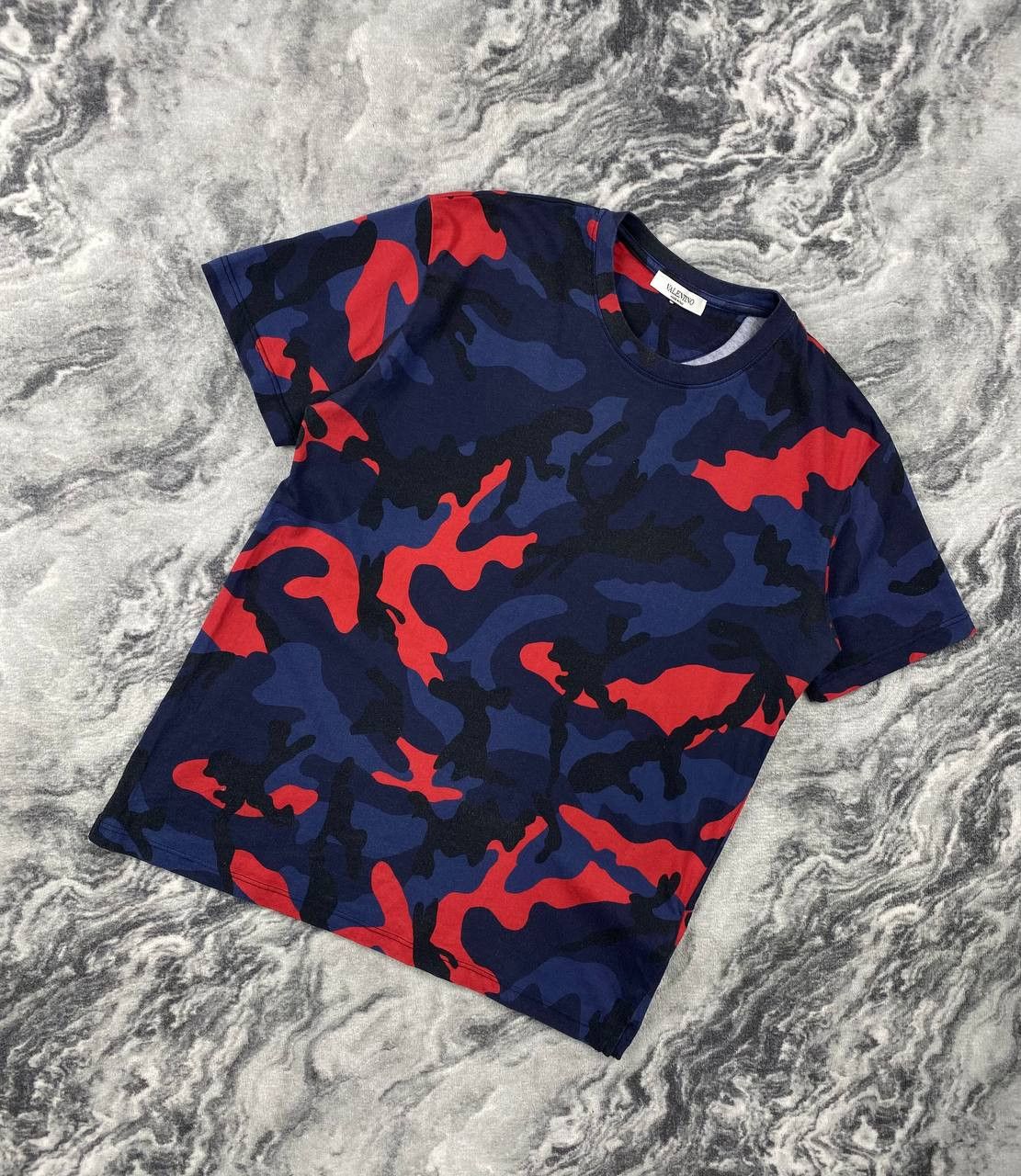 Valentino Valentino Camouflage T-Shirt Men Size M Size US M / EU 48-50 / 2 - 1 Thumbnail
