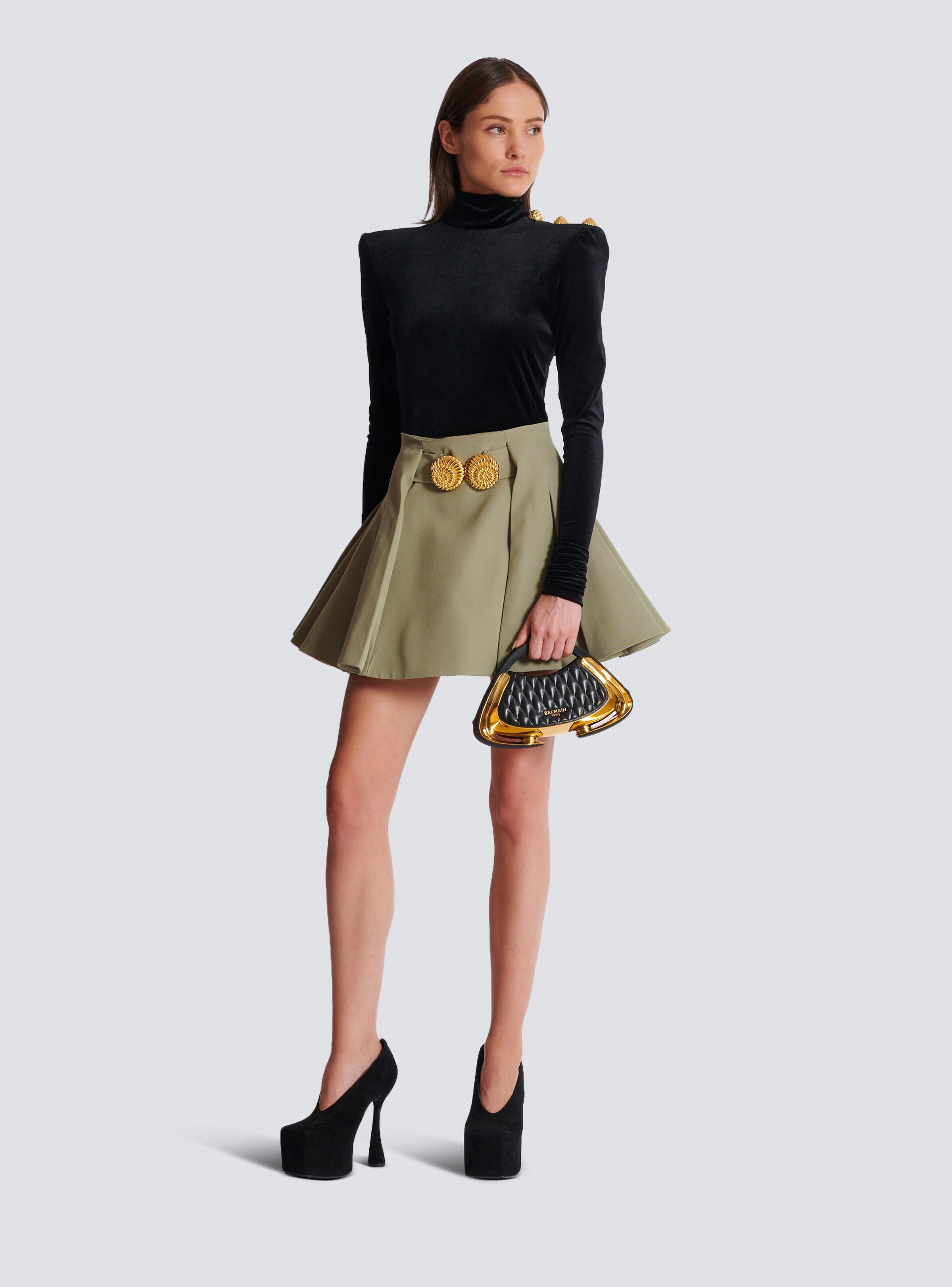 Balmain o1s1wg111025 Short Pleated Skirt in Green Size 25" / US 0 / IT 36 - 2 Thumbnail