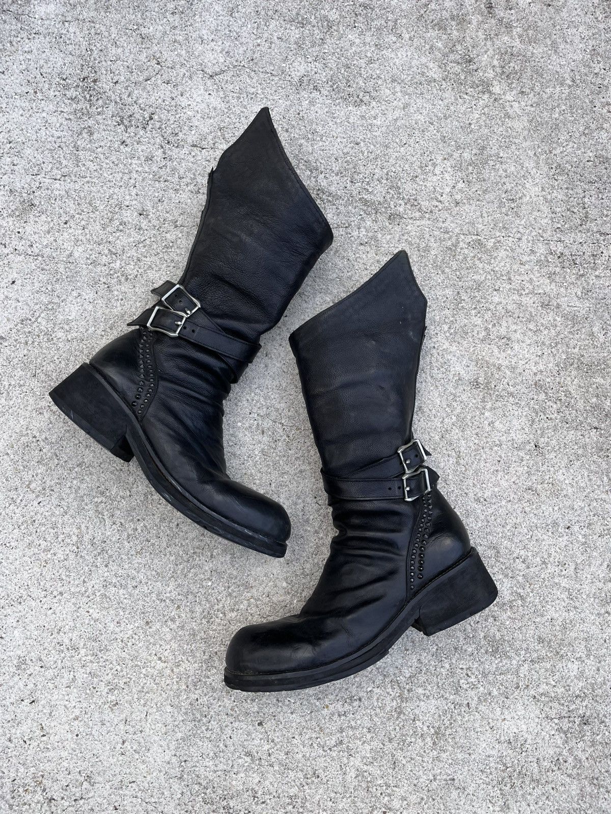 KMRii Crush Boots