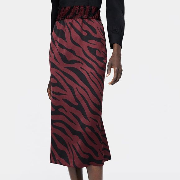 Zara NWT Zara Animal print pencil skirt Maroon Size 28" / US 6 / IT 42 - 2 Thumbnail