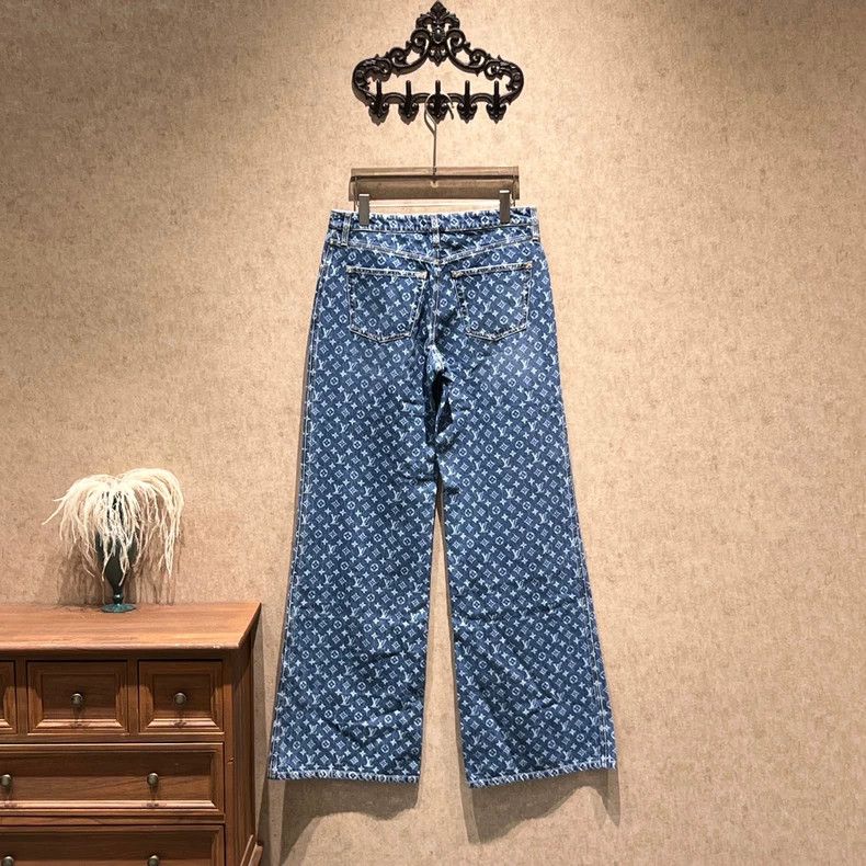 Louis Vuitton Louis Vuitton 25fw Washed Blue Presbyopic Full Print Jeans Size US 40 / EU 56 - 2 Thumbnail