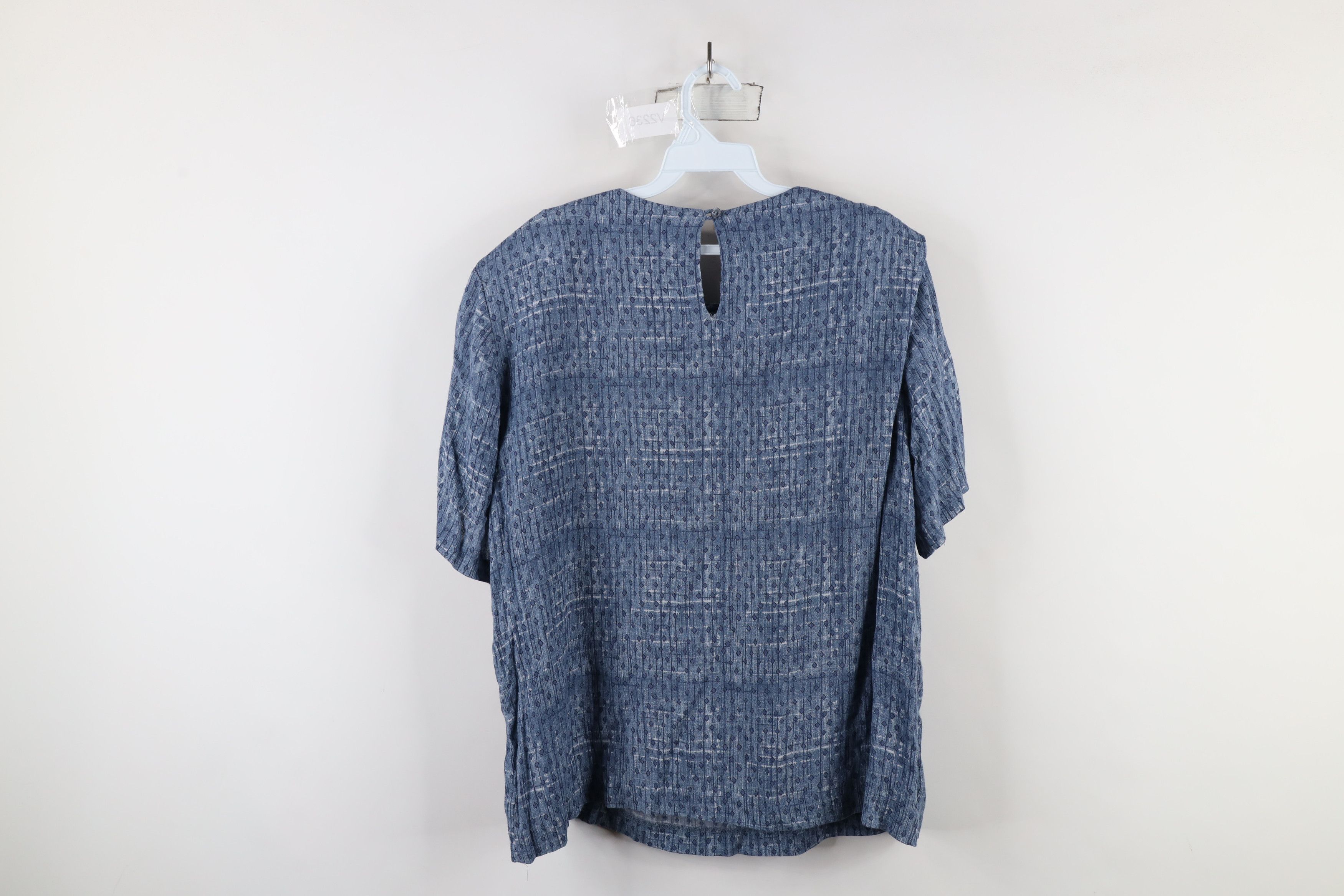 Vintage Vintage 90s Streetwear Diamond Rayon Pullover T-Shirt USA Size L / US 10 / IT 46 - 10 Thumbnail