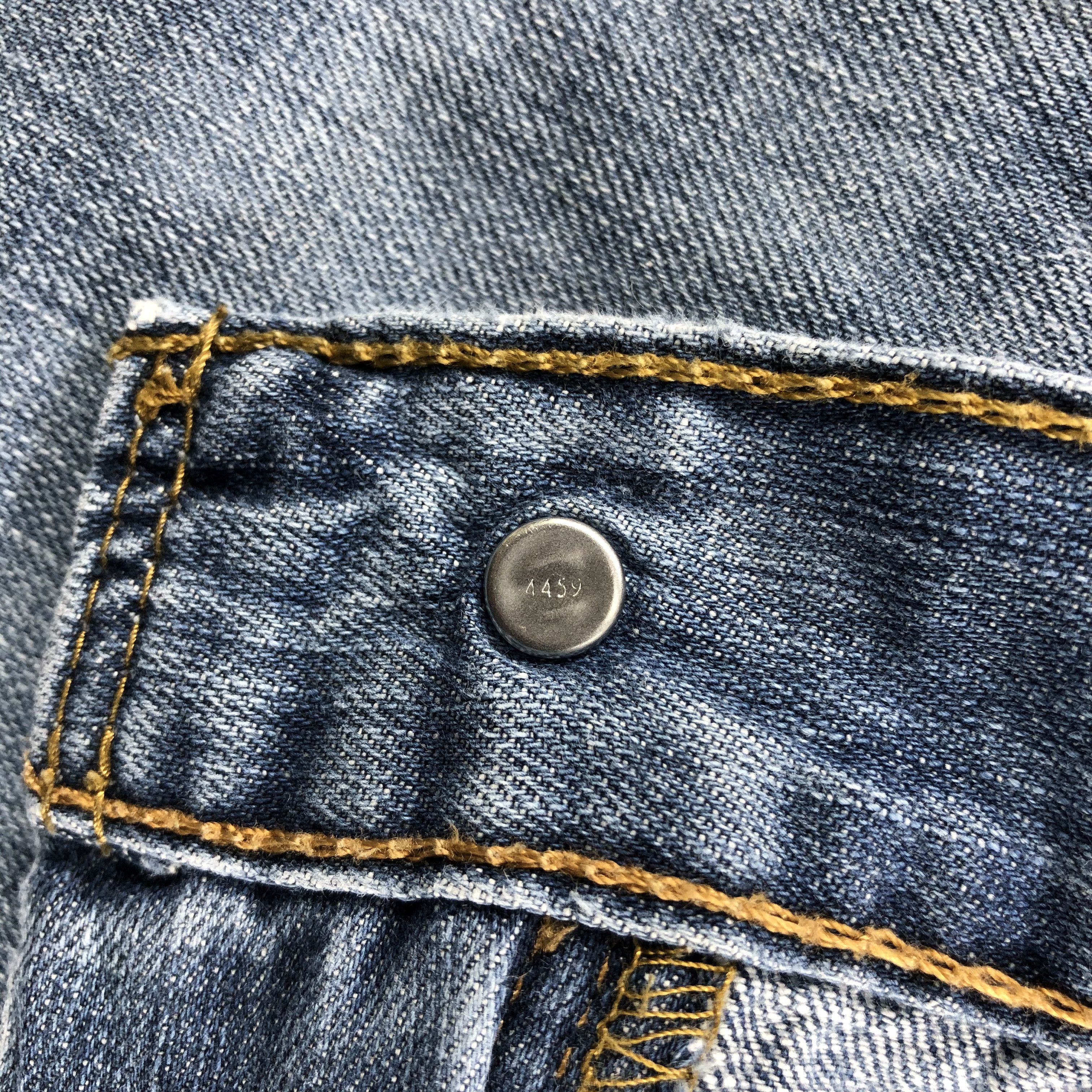 Levi's × Vintage Vintage Blue Wash Levis 505 Jeans-JM2429 Size US 31 - 9 Thumbnail