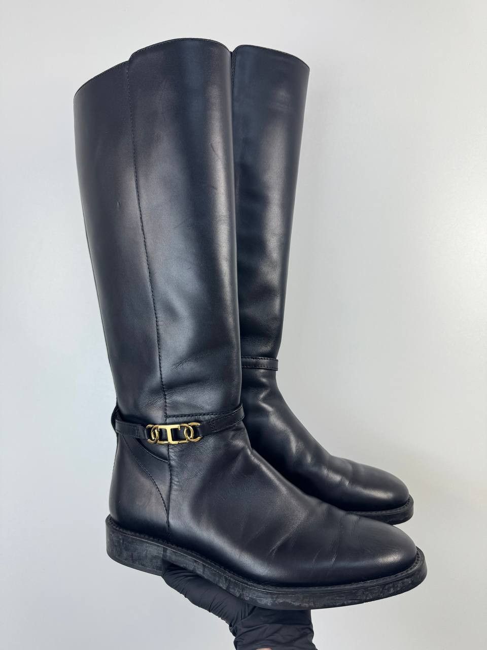 Tod's Tod’s Women’s Leather Riding Boots Black Gold Logo Size 36 Size US 6 / IT 36 - 1 Thumbnail