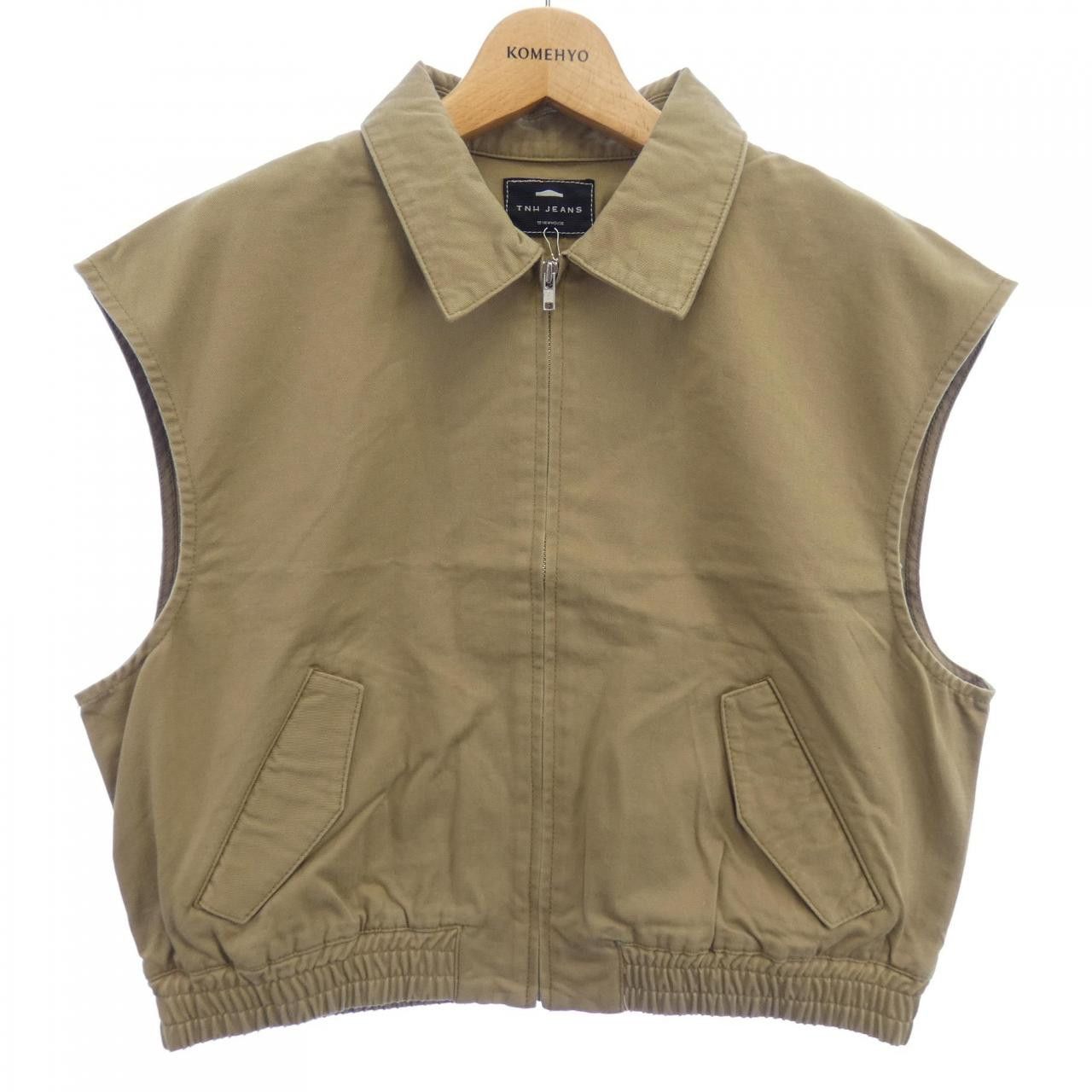 Other Other The Newhouse Vest Others Tops DUTY FREE for USA Size ONE SIZE - 1 Thumbnail