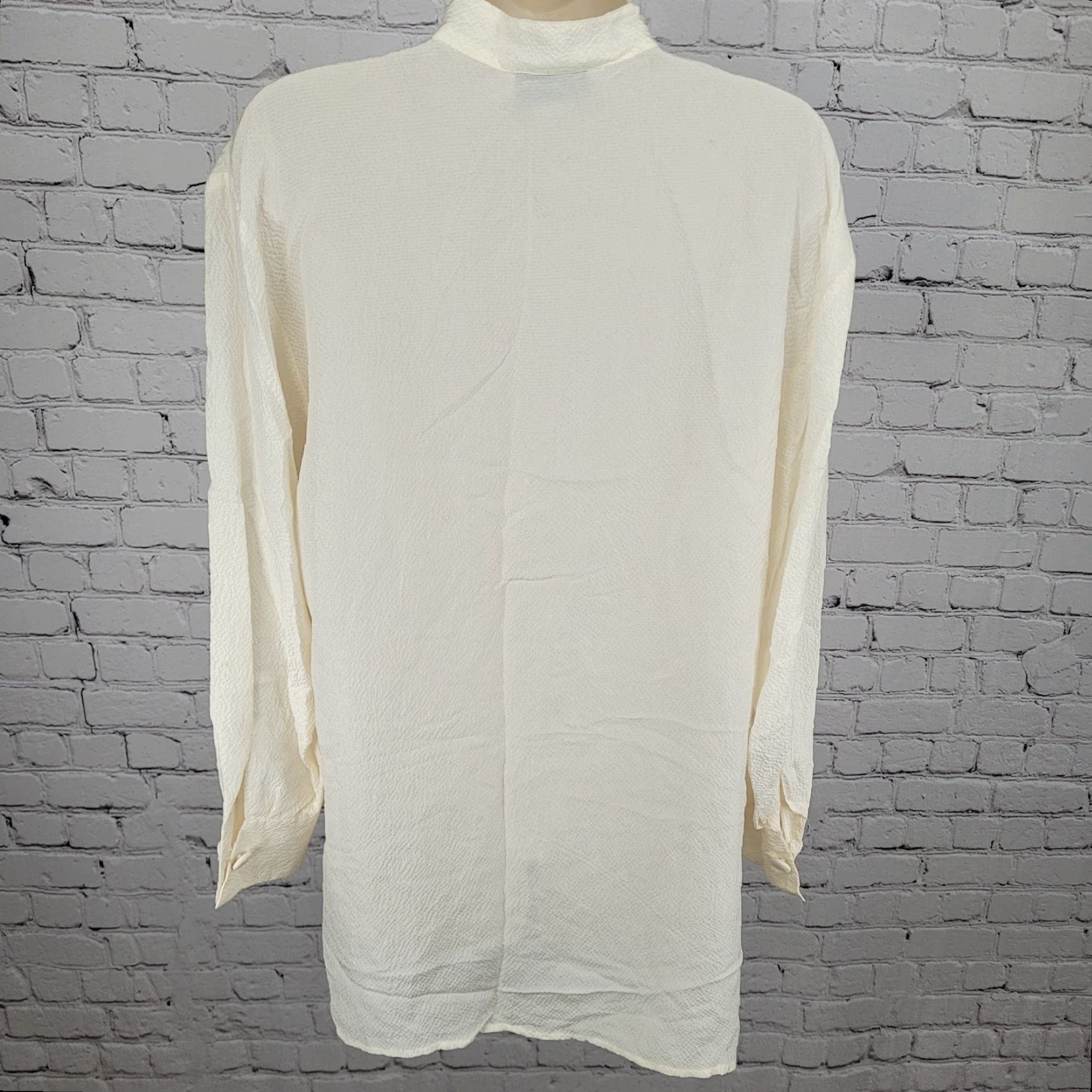 Vintage Nipon Studio Silk Button-Up Tunic Blouse Women 8 Ivory Solid Collared Long Sleeve Size 8 Womens Size M / US 6-8 / IT 42-44 - 2 Thumbnail