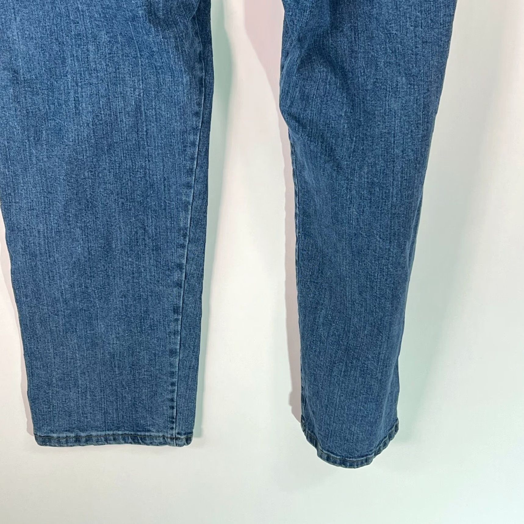 Wrangler Wrangler Mens Rugged Wear High Rise Straight Leg Blue Denim Jeans 42X30 Jeans Men Wrangler High Rise Blue Denim 42X30 Size US 42 / EU 58 - 5 Thumbnail