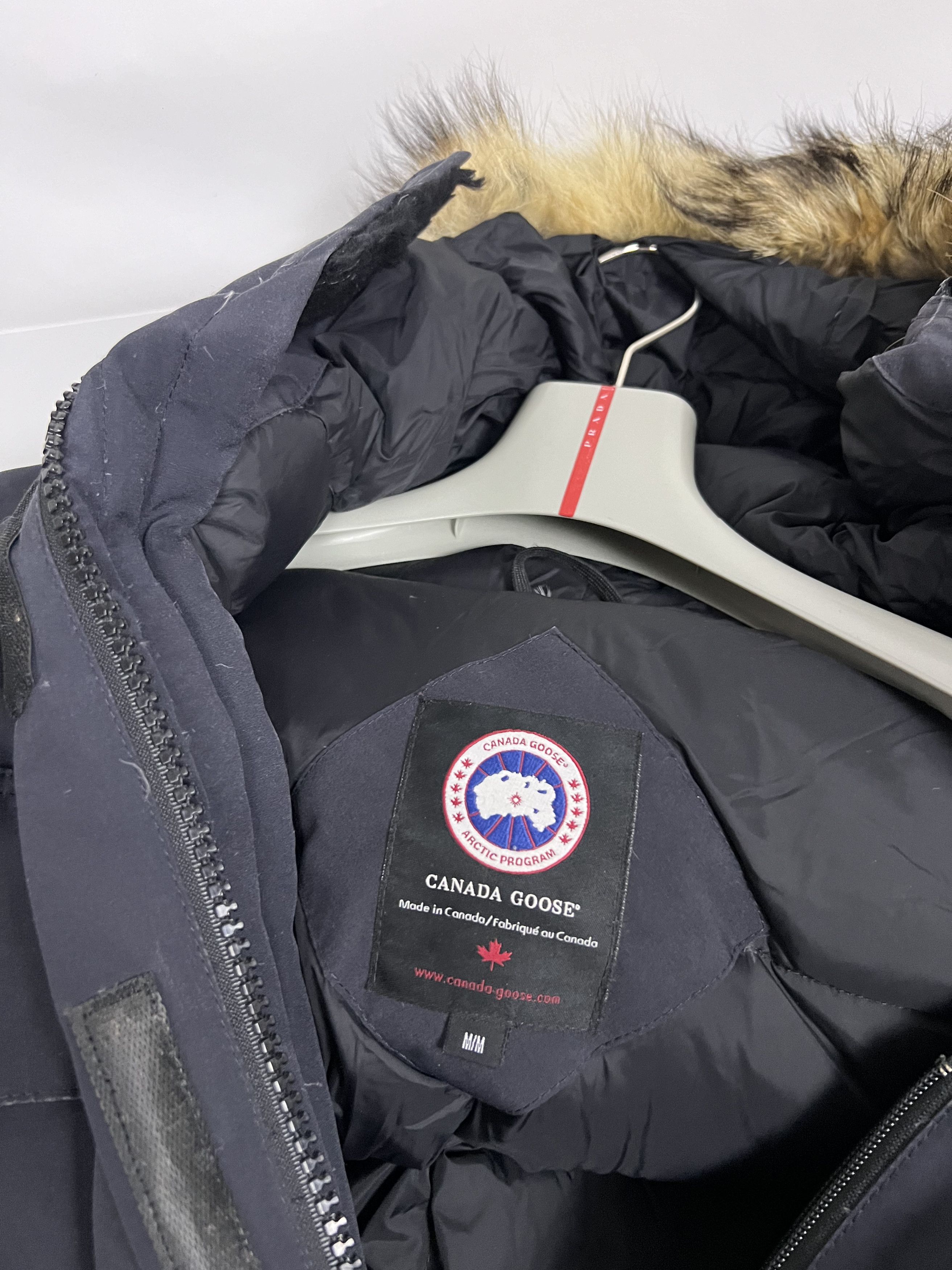 Canada Goose Canada Goose expidition parka size M-L Size US M / EU 48-50 / 2 - 7 Thumbnail