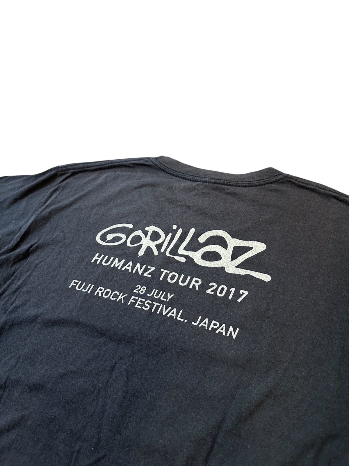 Vintage Gorillaz - Japan Fujirock Festival Tour Shirt Size US L / EU 52-54 / 3 - 1 Thumbnail
