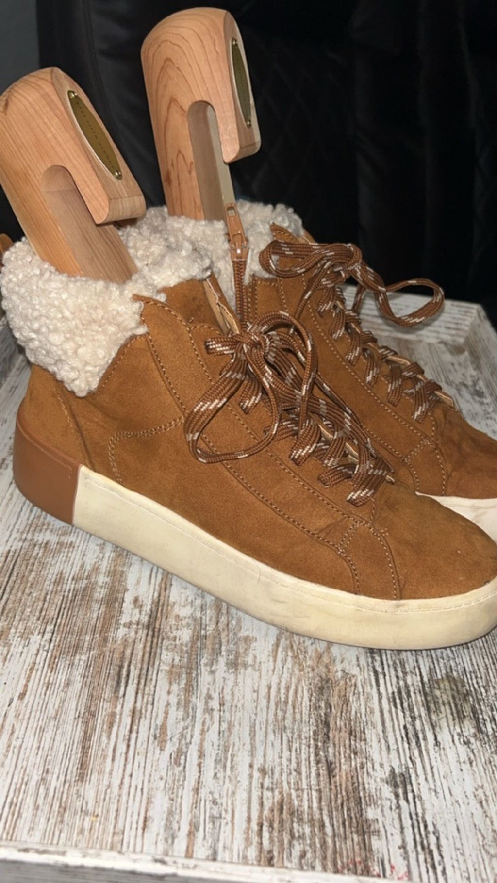 Other Women's Time and Tru Brown & White Sherpa High-Top Sneakers Size US 7 / IT 37 - 2 Thumbnail