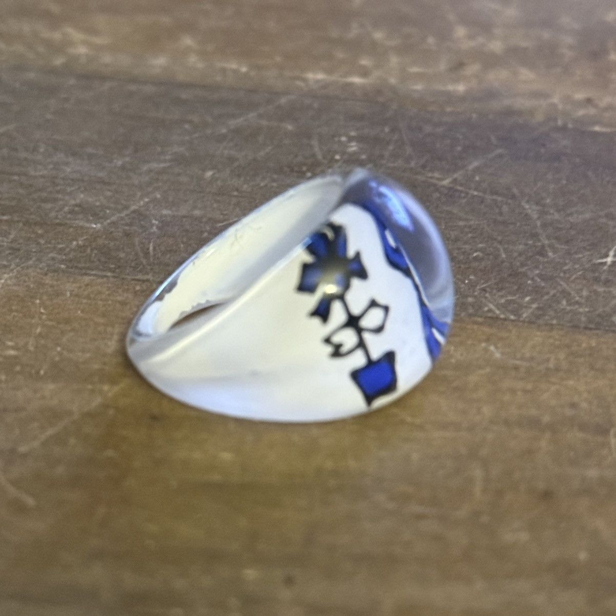 Vintage Vintage clear painted lucite dome ring Size ONE SIZE - 5 Thumbnail