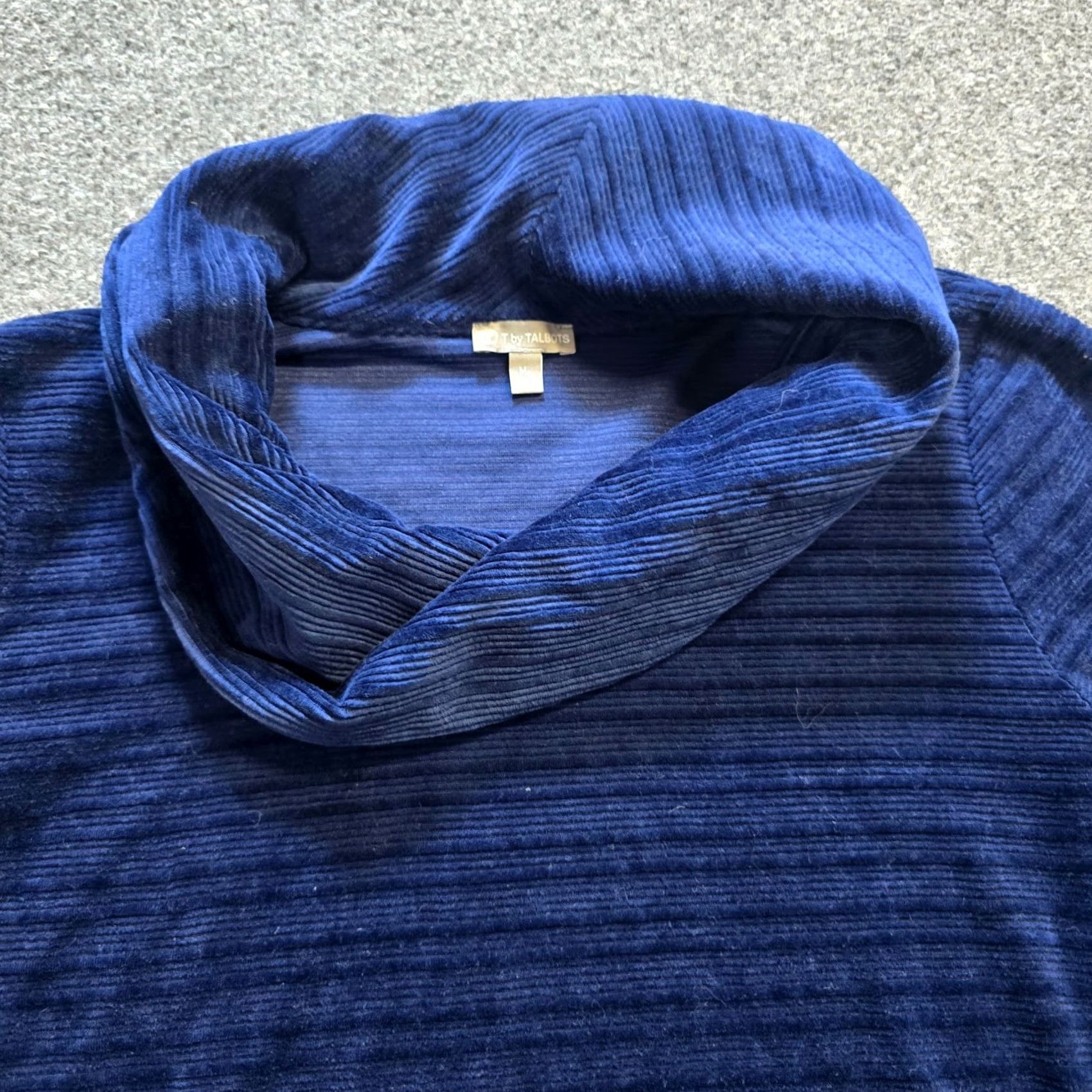 Talbots Talbots Top Womens Petite Medium Blue Velour Turtleneck 3/4 Sleeve Casual Blouse Velvet Ribbed - Mens? Size M / US 6-8 / IT 42-44 - 2 Thumbnail