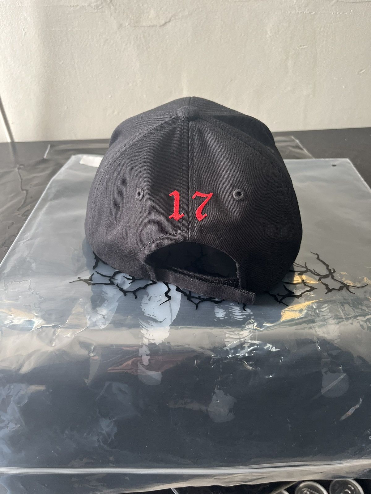 Revenge revenge Xxxtentacion “17” embroidered cap Size ONE SIZE - 2 Thumbnail