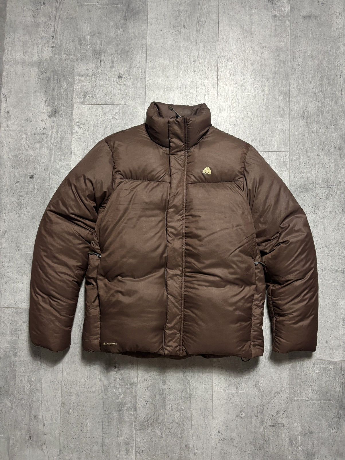 Nike ACG Vintage 2000’s Nike ACG No Sew Brown Puffer Jacket Size US L / EU 52-54 / 3 - 2 Thumbnail