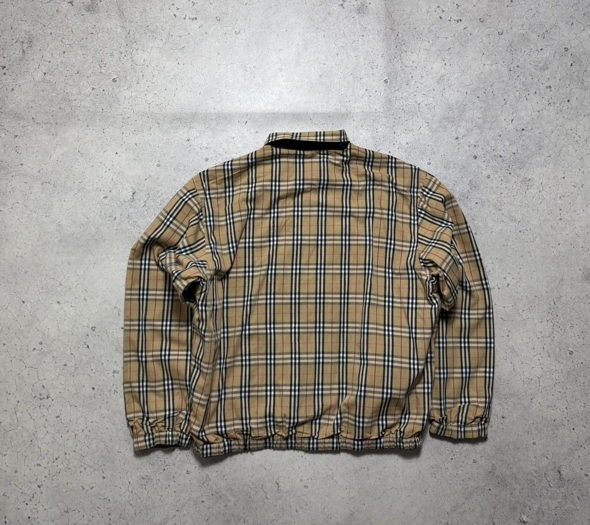 Burberry Burberry Vintage 90’s Bomber Light Jacket Checked Size M Size US M / EU 48-50 / 2 - 17 Thumbnail
