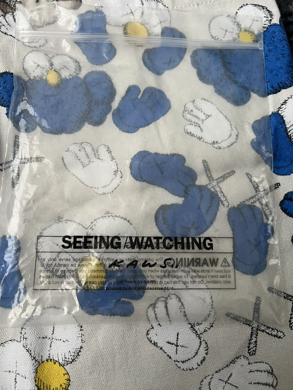 Kaws Kaws Seeing watching plush and tote bag set Size ONE SIZE - 3 Thumbnail