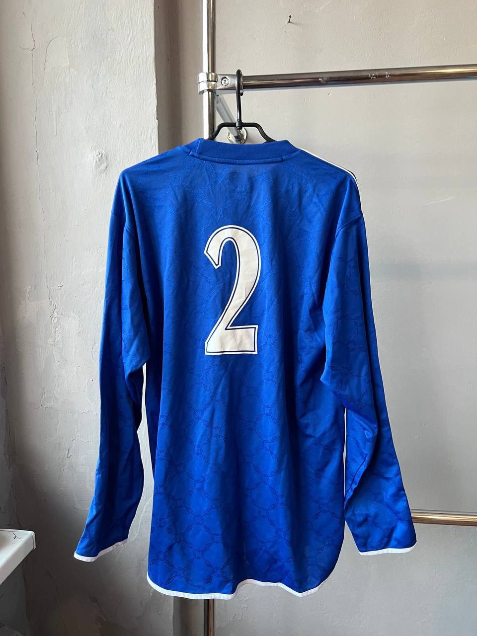 Umbro VINTAGE UMBRO #2 TEMPLATE SOCCER JERSEY FOOTBALL SHIRT M Size US M / EU 48-50 / 2 - 7 Thumbnail