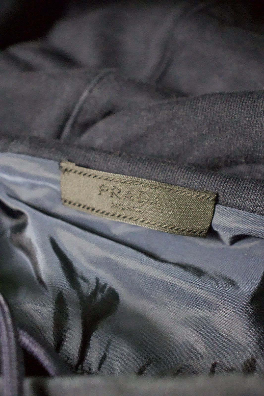 Prada Prada Luxury Black Tab Dark Blue Hoodie Rare Piece Size US XL / EU 56 / 4 - 10 Thumbnail