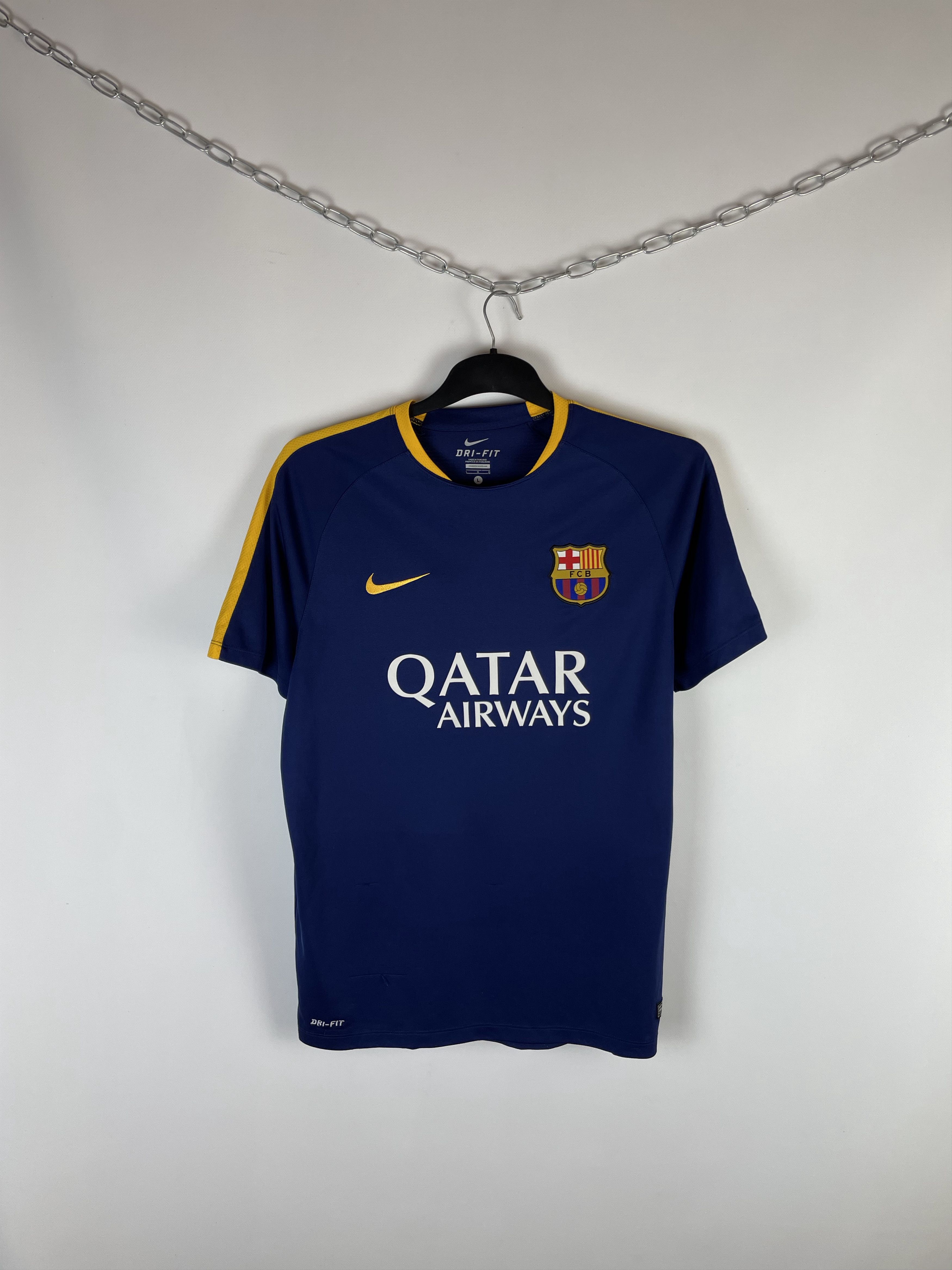 Nike Vintage Nike FC Barcelona T-shirt soccer jersey Size US L / EU 52-54 / 3 - 1 Thumbnail