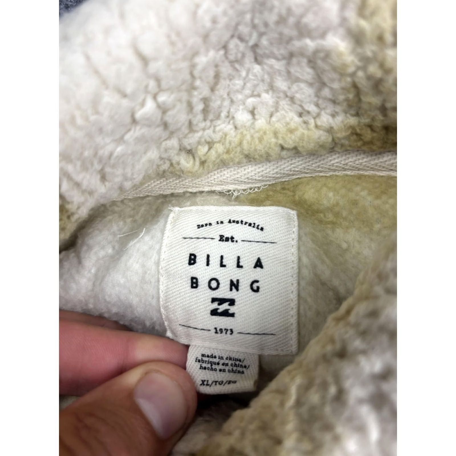 Billabong VINTAGE Billabong Jacket Womens XL Tan White Plaid Sherpa Fleece Shacket Size XL / US 12-14 / IT 48-50 - 2 Thumbnail