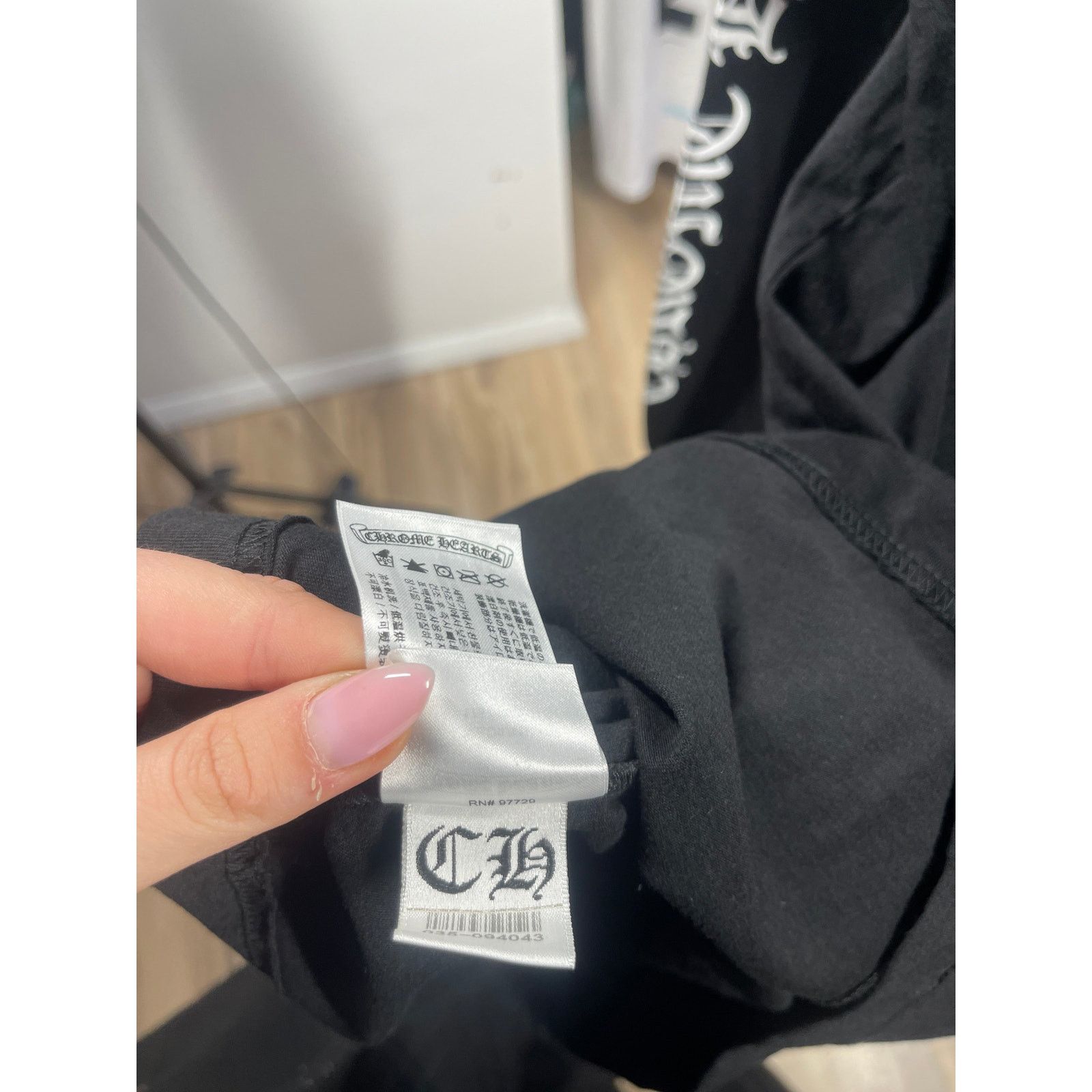 Chrome Hearts Chrome Hearts Scroll Logo F*** You L/S Black T-Shirt Size MD Size US M / EU 48-50 / 2 - 9 Thumbnail