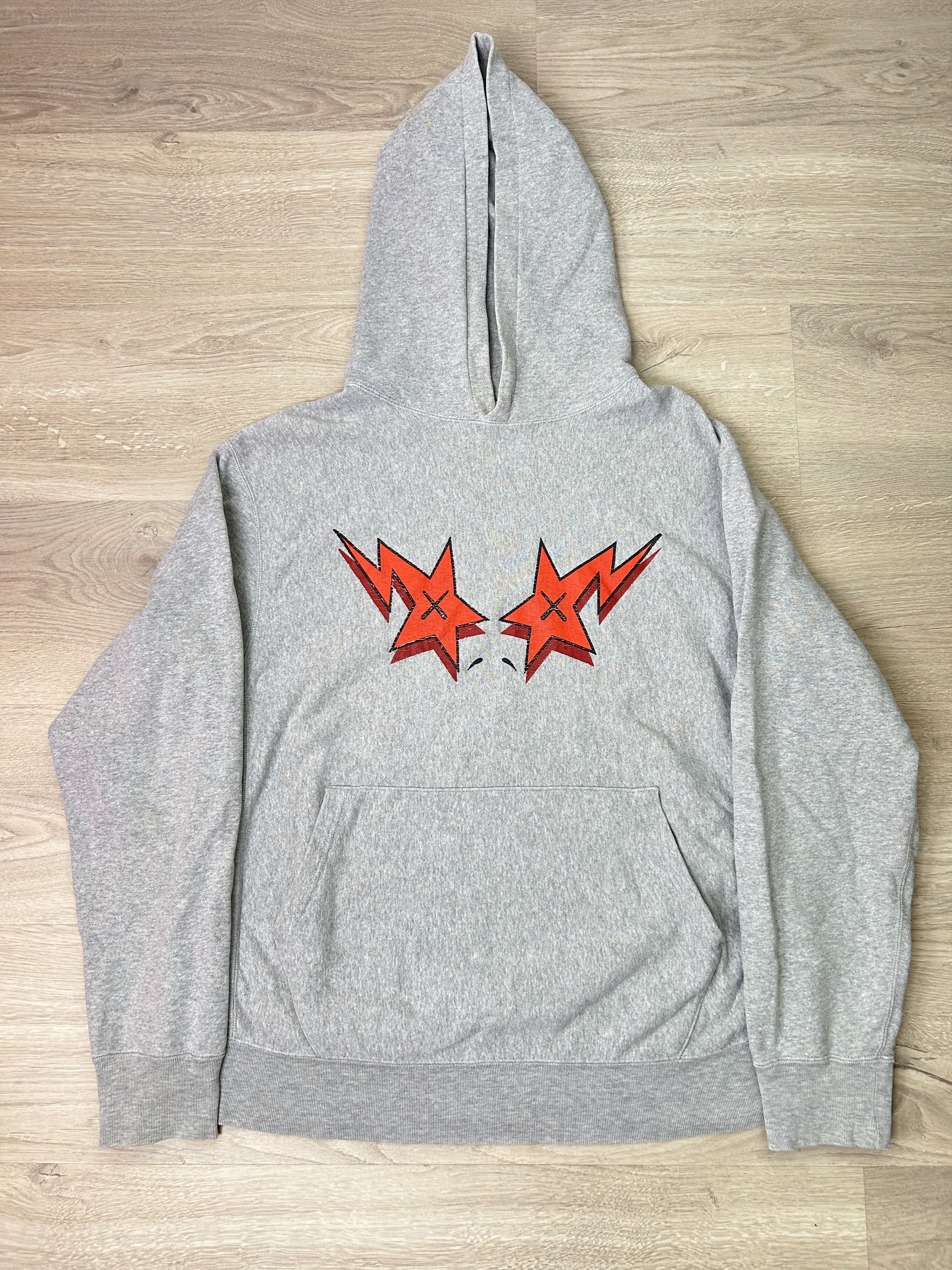 Bape 2005 Bape x Kaws Sta Pullover Hoodie [Size M Fit Like L] Size US M / EU 48-50 / 2 - 1 Thumbnail