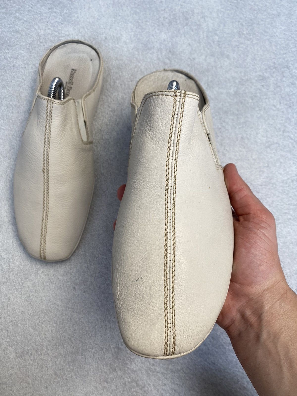 Russell & Bromley Russell & Bromley leather mules clogs sandals US9-9,5 Size US 9 / EU 42 - 9 Thumbnail