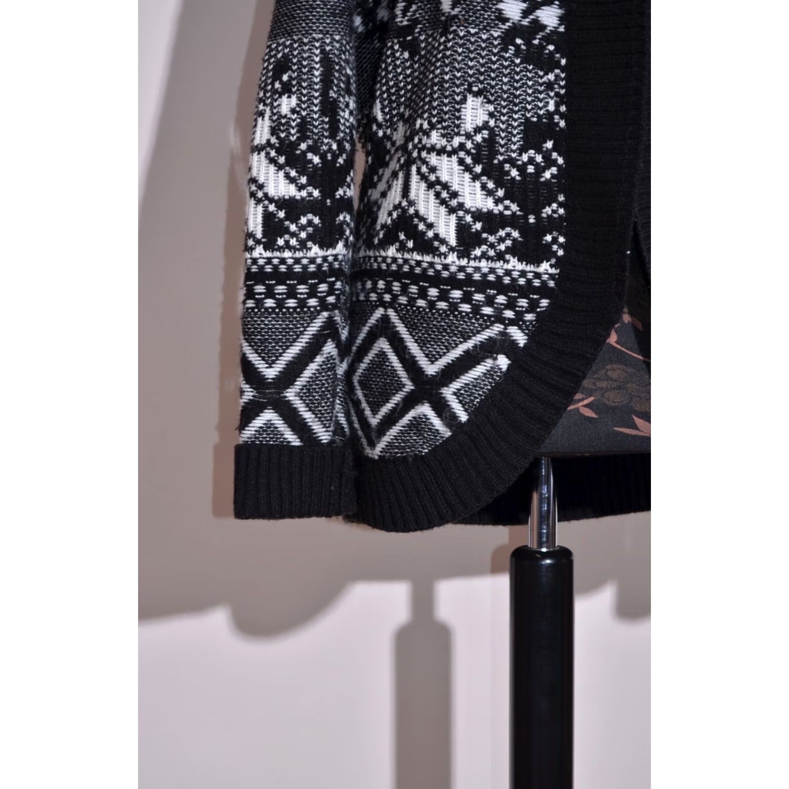 Desigual Desigual Women's Knitted Jacket Cardigan Long Sleeve 1 Snap Button Size L Grey Coatigan Overcoat Casual Womens Size L / US 10 / IT 46 - 4 Thumbnail