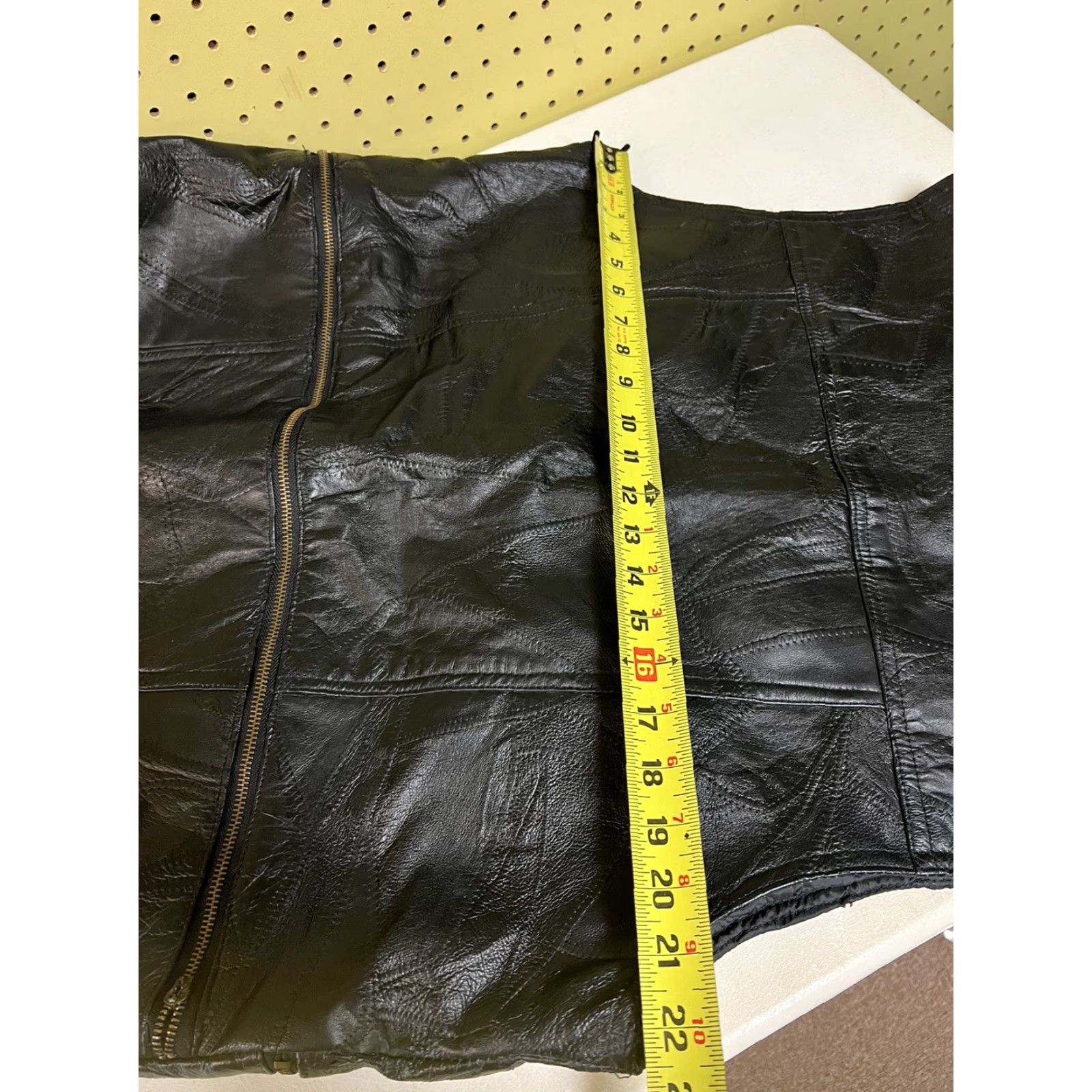 Vintage VINTAGE Rebel Rider Women’s 3XL Leather Vest Zip Motorcycle Black Womens Motorcycle Vest 3XL Vintage Leather Zip Vest Size XXL / US 16-18 / IT 52-54 - 6 Thumbnail
