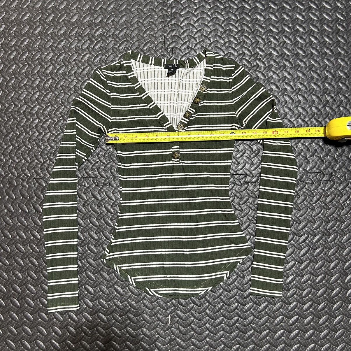 rue21 Rue 21 Blouse Henley Women’s XS Olive Green Striped Button Size XS / US 0-2 / IT 36-38 - 5 Thumbnail
