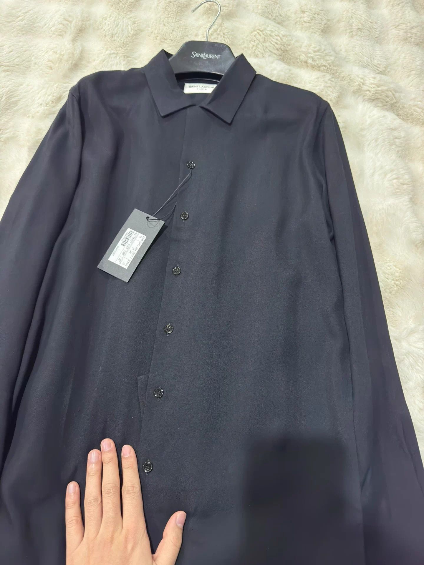 Saint Laurent Paris Saint Laurent Hedi Slimane era solid color shirt Size US XXS / EU 40 - 3 Thumbnail