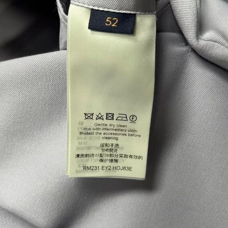 Louis Vuitton Louis Vuitton Taro belted layover logo jacket Size US L / EU 52-54 / 3 - 5 Thumbnail
