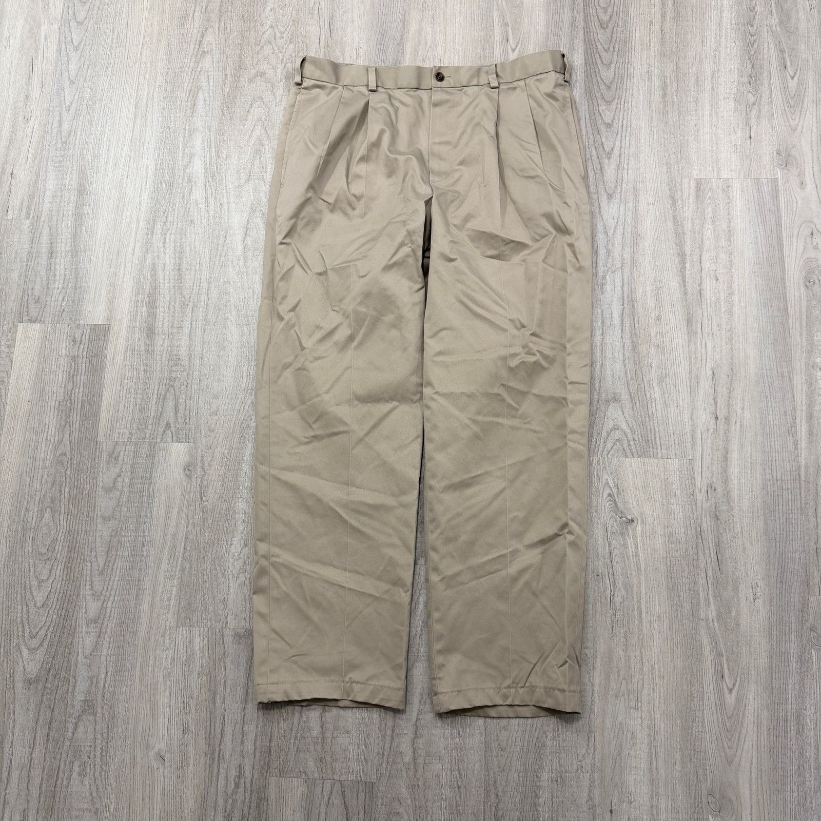 Brooks Brothers Brooks Brothers Lightweight Advantage Chino Milano Pants Size US 36 / EU 52 - 1 Thumbnail