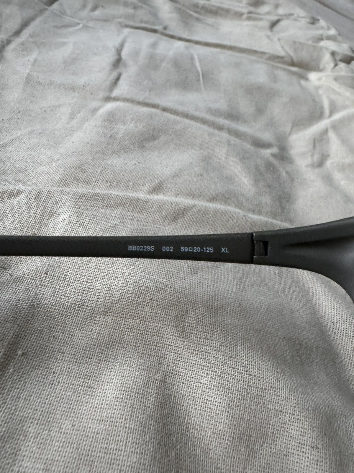 Balenciaga Bat Sunglasses Size ONE SIZE - 5 Thumbnail