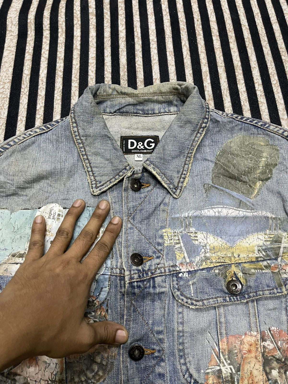 Dolce & Gabbana 2000s DOLCE & GABBANA PIN-UP PRINTED AMERICAN DENIM JACKET Size US M / EU 48-50 / 2 - 7 Thumbnail