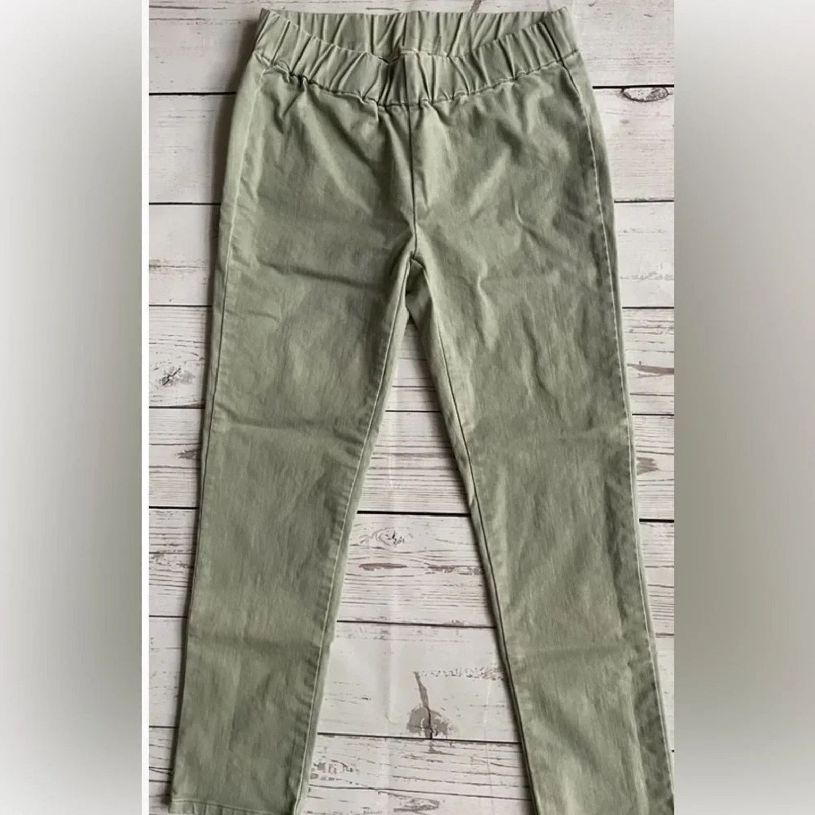 The Unbranded Brand Soft Surroundings pull on jeans, size PL Size 36" / US 14 / IT 50 - 1 Thumbnail