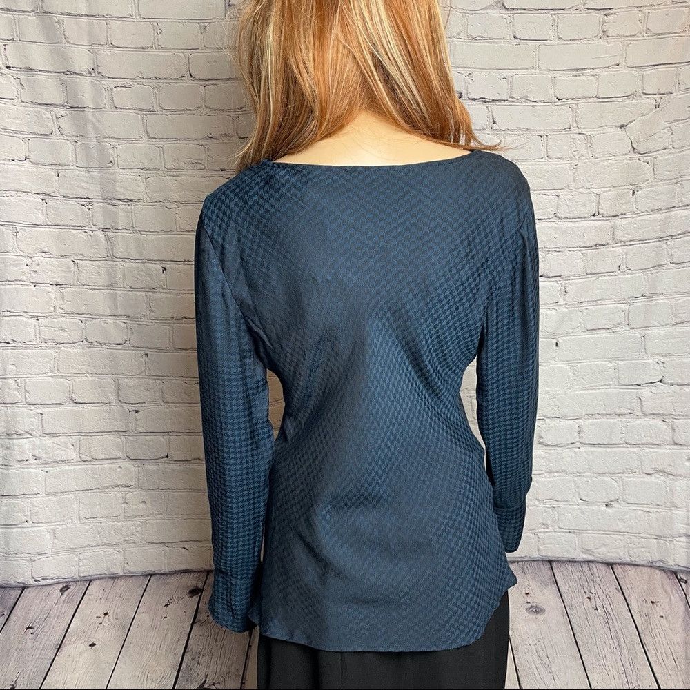 Elie Tahari NWT New Tahari Cowl Neck Blouse Blue Black Houndstooth Size Size S / US 4 / IT 40 - 4 Thumbnail