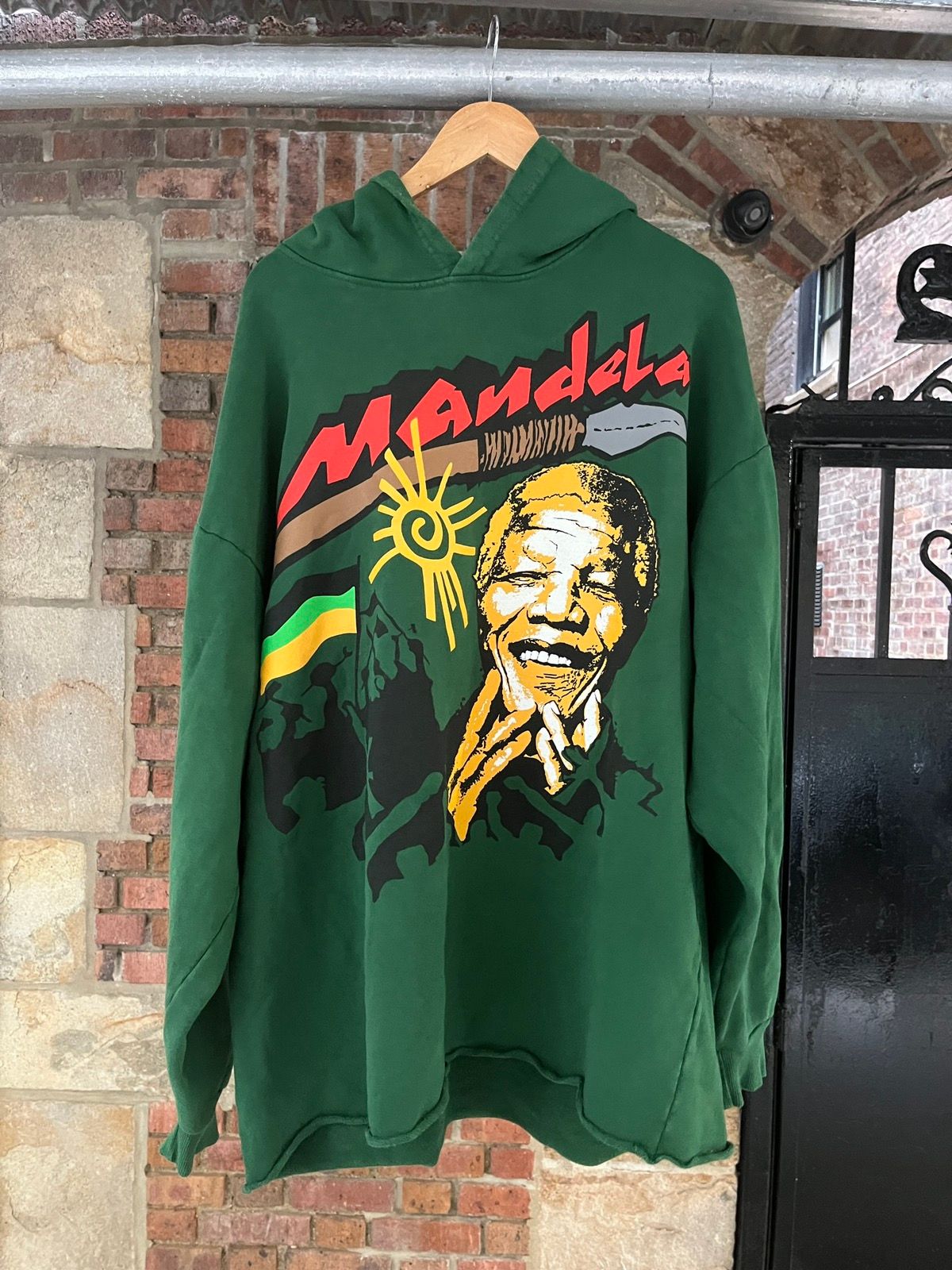 Pre-owned Barriers Worldwide Nelson Mandela Forest Green Hoodie Size Xl